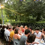 Avec Terrasse A Sauveterre-de-rouergue, 2 Chambres, Equipements Complets - Api-1-52-410