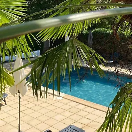 营地 Avec Terrasse A Sauveterre-de-rouergue, 2 Chambres, Equipements Complets - Api-1-52-410 Sauveterre-de-Rouergue